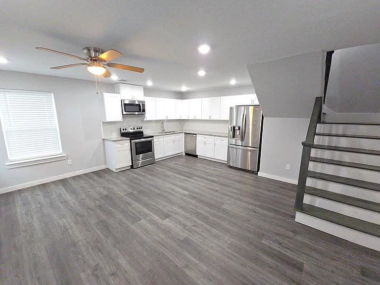 4626 Shreveport Blvd #A — Photo 6
