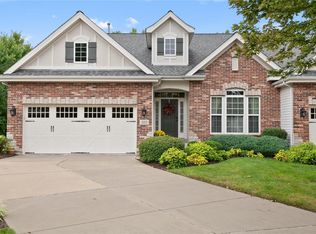 303 Kendall Ridge Ct, Chesterfield, MO 63017