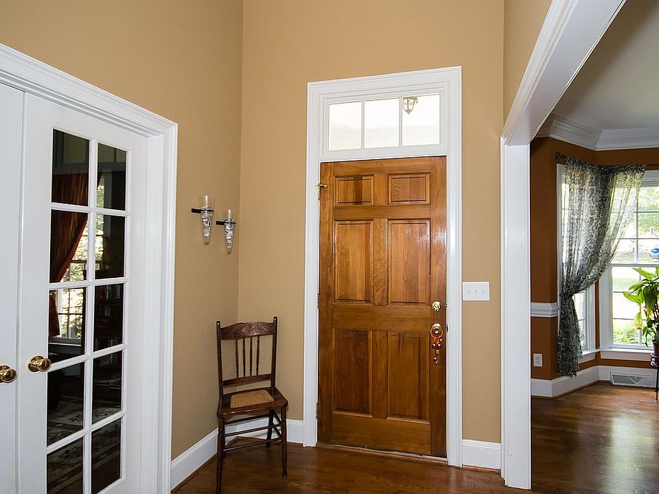 1st image of 115 Beach Fern Ct