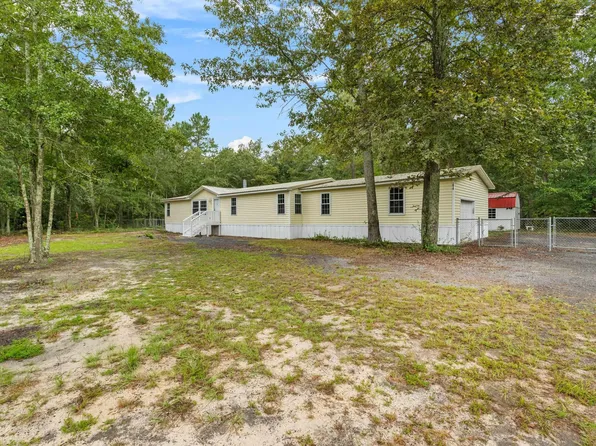 1814 Whetstone Rd, Swansea, SC 29160