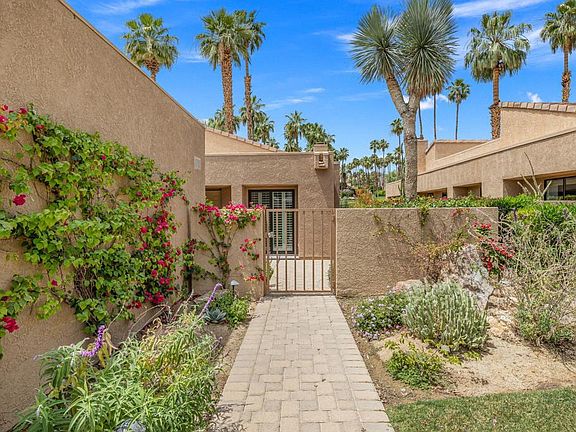 3rd image of 49161 Mariposa Dr