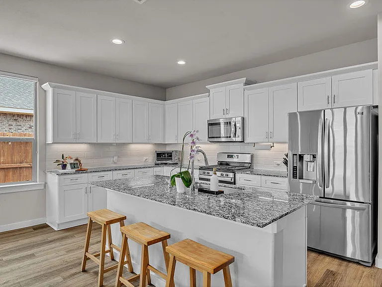 7012 Expedition Dr — Photo 21