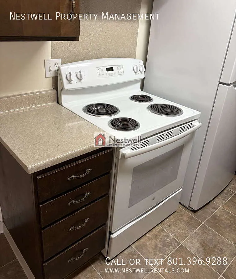 1st month's rent-free - 2-bed apartment in Bountiful. — Photo 3