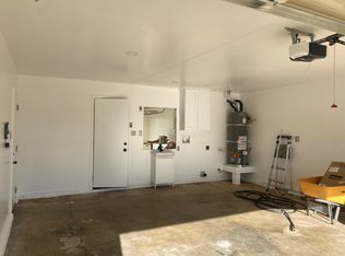 66 Redwood Ave, Sanger, CA 93657
