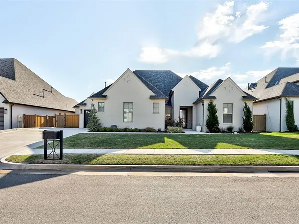 3000 Gold Finch Dr, Edmond, OK 73012