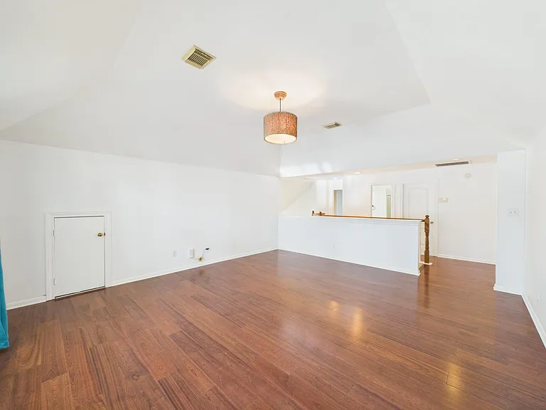 5407 Lake Place Dr — Photo 33