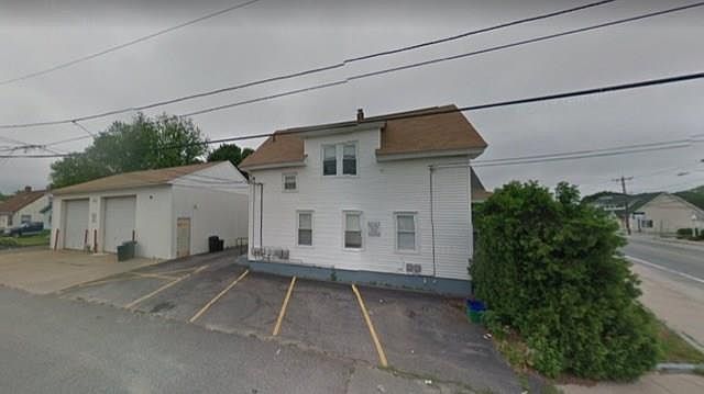 2nd image of 636 Killingly St