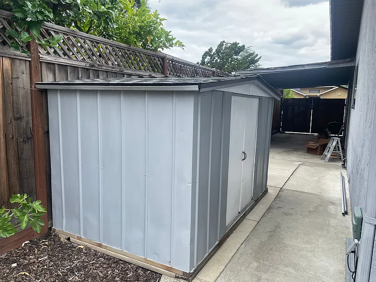 18354 Vanderbilt Dr — Photo 16
