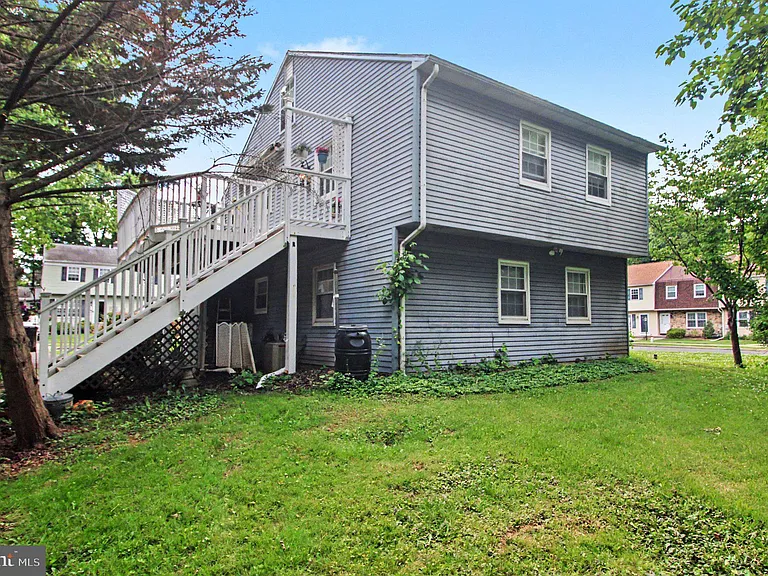 831 Jackson St #A — Photo 25