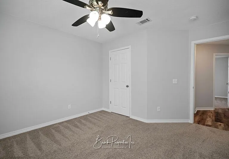 2996 Corsair Dr — Photo 33