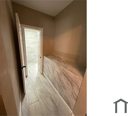110 Spruce St #3 — Photo 7