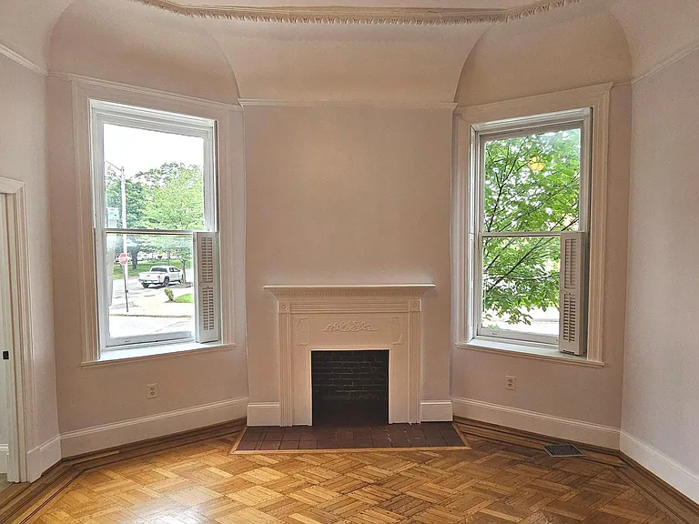 1829 Eutaw Pl #B — Photo 6