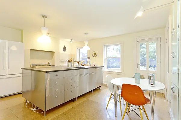 Rented by Corcoran | media 15
