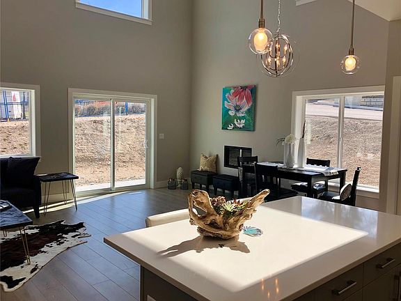 2nd image of 6600 Okanagan Ave #29