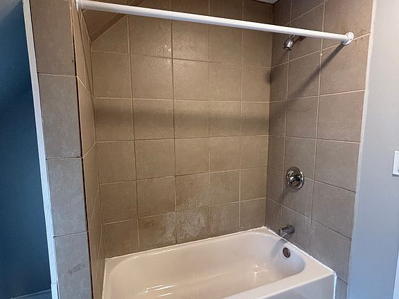 4th image of 6646 S Wabash Ave #628195348