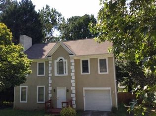 946 Fox Valley Ct, Stone Mountain, GA 30088