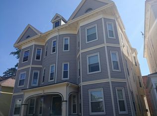 27 Hurd Rd APT 1, Brookline, MA 02445