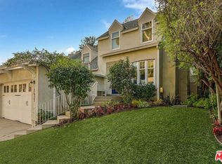 1637 N Beverly Dr, Beverly Hills, CA 90210