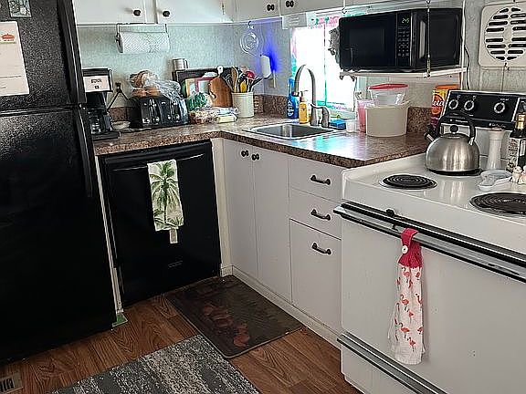 4th image of 146 Vista Rd