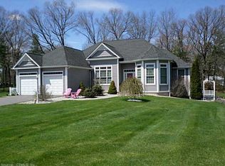 50 Paula Ln, Manchester, CT 06040