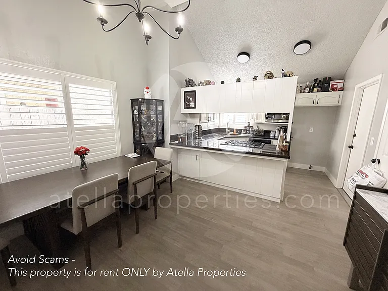 2234 N Edison St — Photo 7
