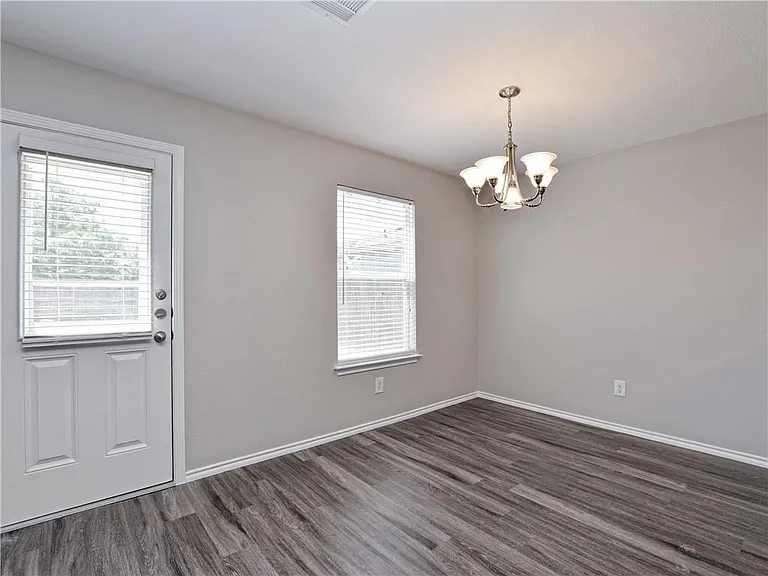 1172 Shadow Creek Blvd — Photo 11