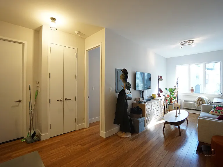 643 Madison St #A — Photo 12
