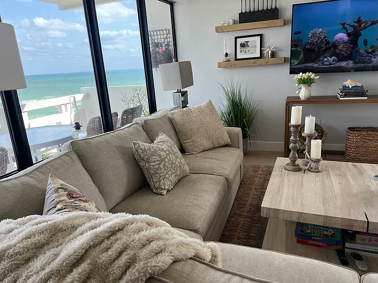 3111 N Ocean Dr — Photo 11