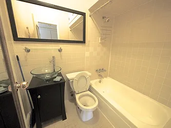 Rented by New York Residence