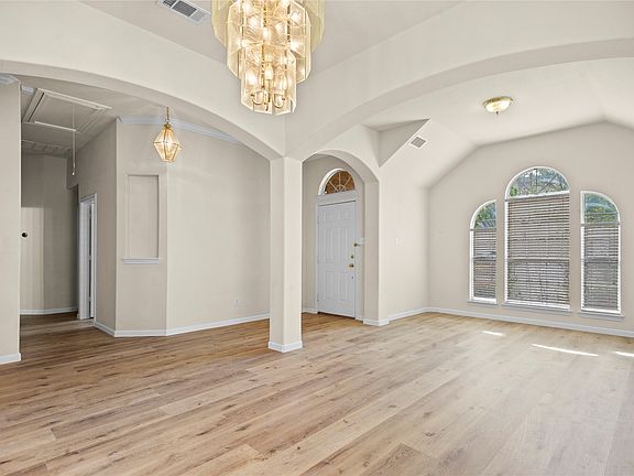 5th image of 2716 Potter Ct