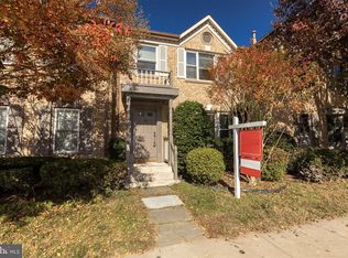 7307 Mallory Ln, Alexandria, VA 22315
