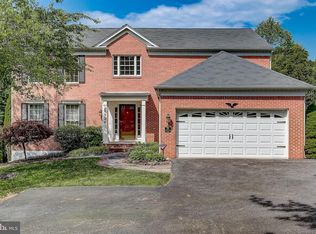 8524 Ellicott View Rd, Ellicott City, MD 21043