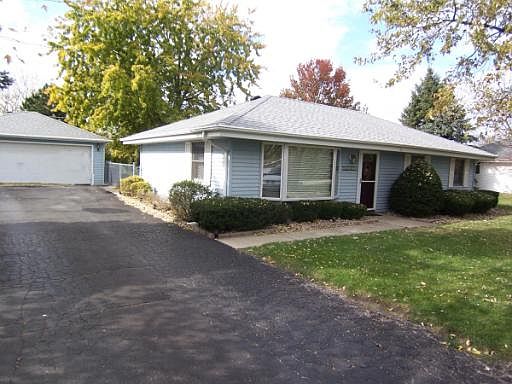 1st image of 16340 McGrath Dr
