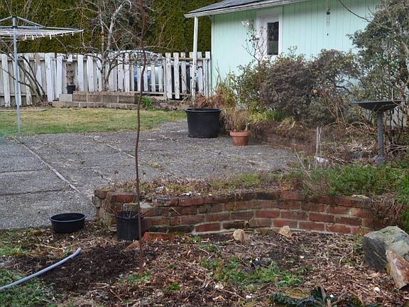 5th image of 7105 44th Ave E