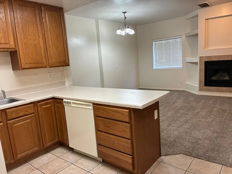 1119 Leaf Ln — Photo 8