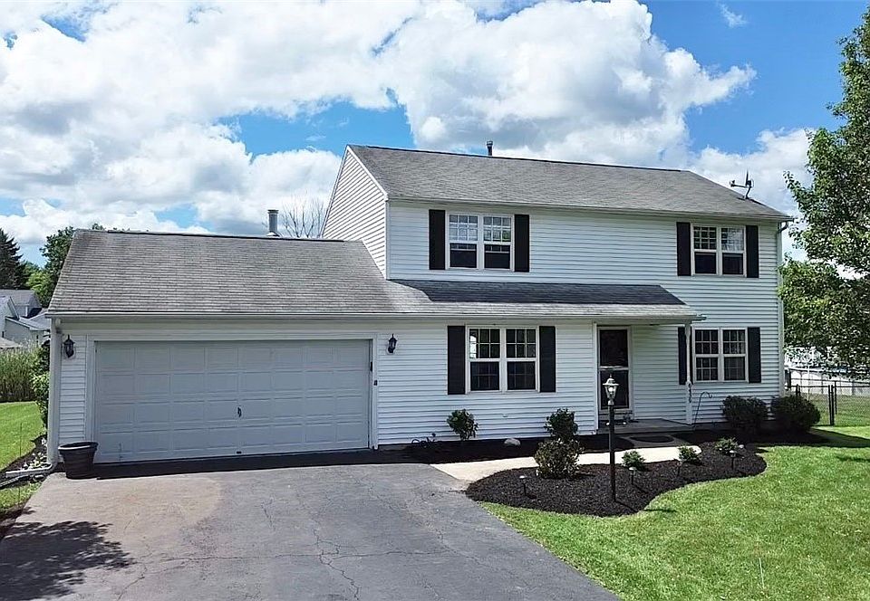 1st image of 6439 Sharon Dr