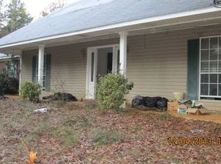 3150 Popes Rd, Carthage, MS 39051
