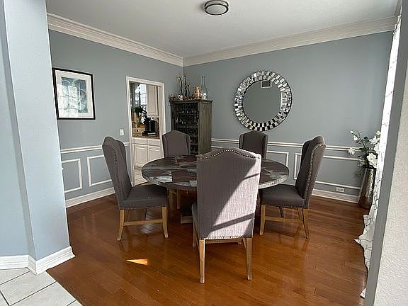 Formal dining room