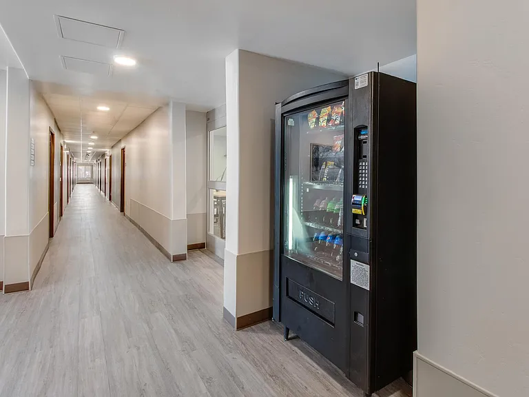 Woodspring Suites — Photo 10