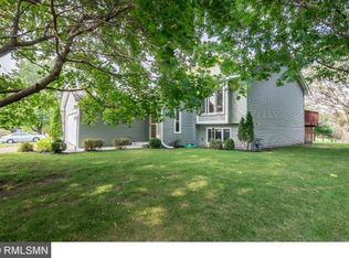 1753 Woodgate Ln, Eagan, MN 55122