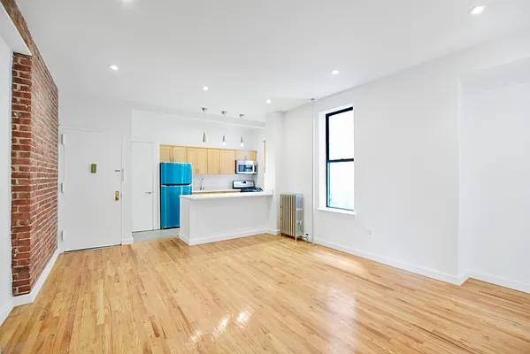 Rented by Keller Williams NYC | media 13