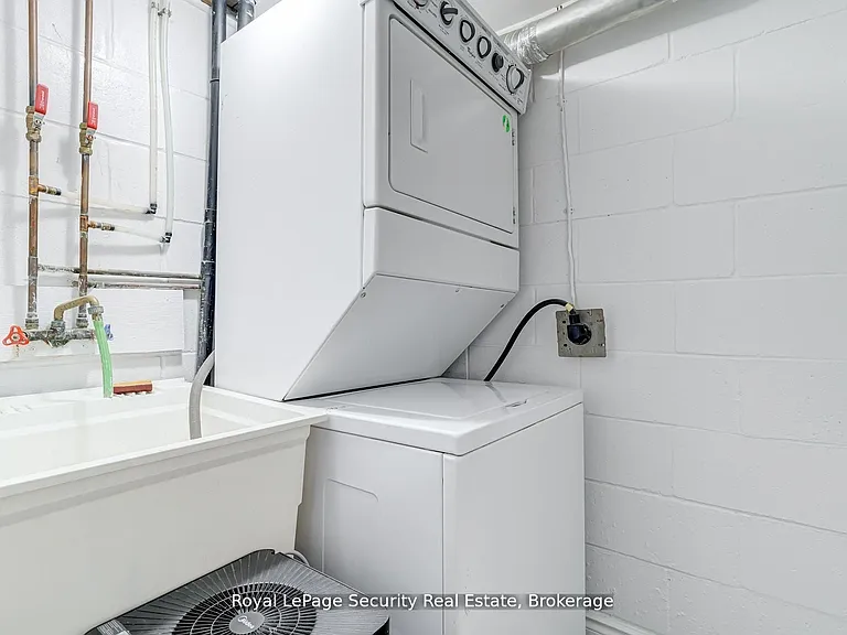 706 Gladstone Ave #LOWER — Photo 28
