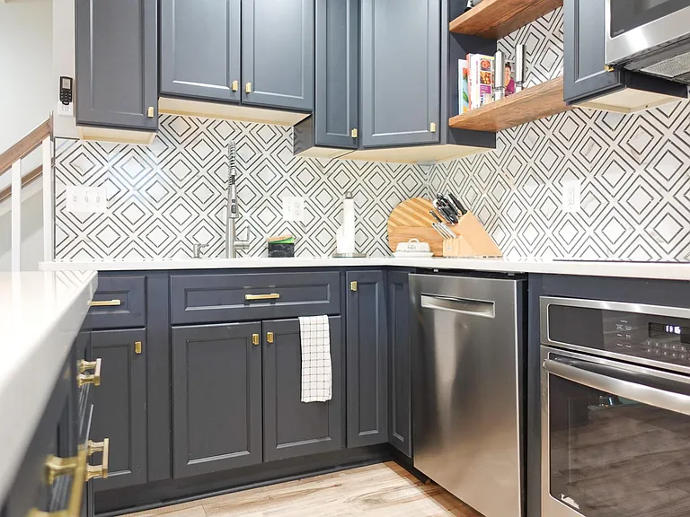 1315 N Lynnbrook Dr — Photo 8
