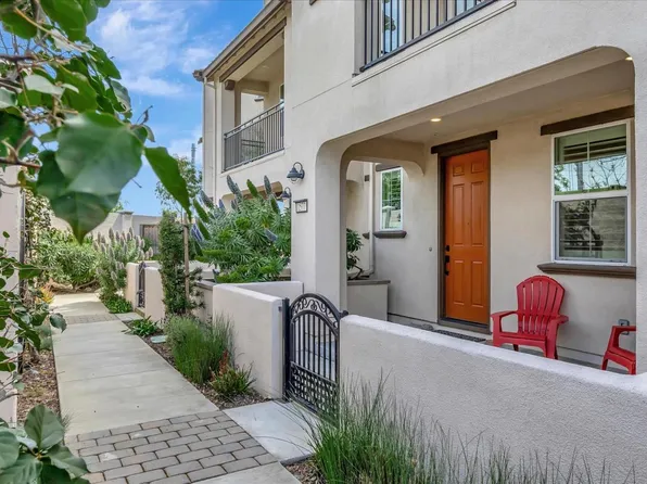 1577 Alviso St, Santa Clara, CA 95050