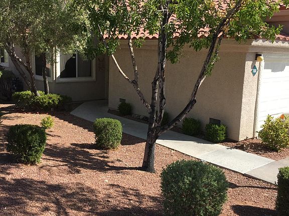 2nd image of 7831 Foxwood Pl