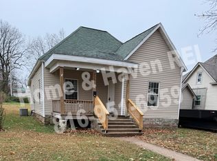 830 W Scott St, Springfield, MO 65802