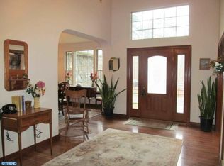 27 Burrs Mill Rd, Southampton, NJ 08088