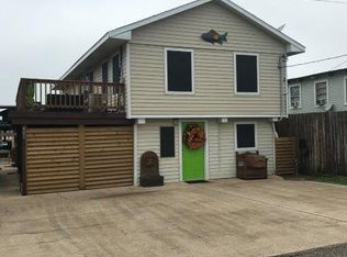 421 Galley Way, Freeport, TX 77541