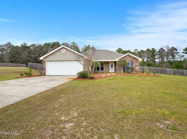 537 Knight Rd, Sumrall, MS 39482