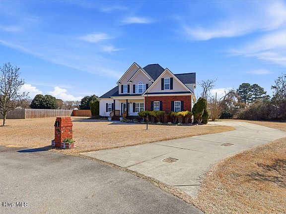 2nd image of 106 Glasgow Lane